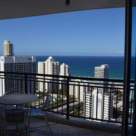Great Escape At Chevron Renaissance Apartment Gold Coast Exterior photo